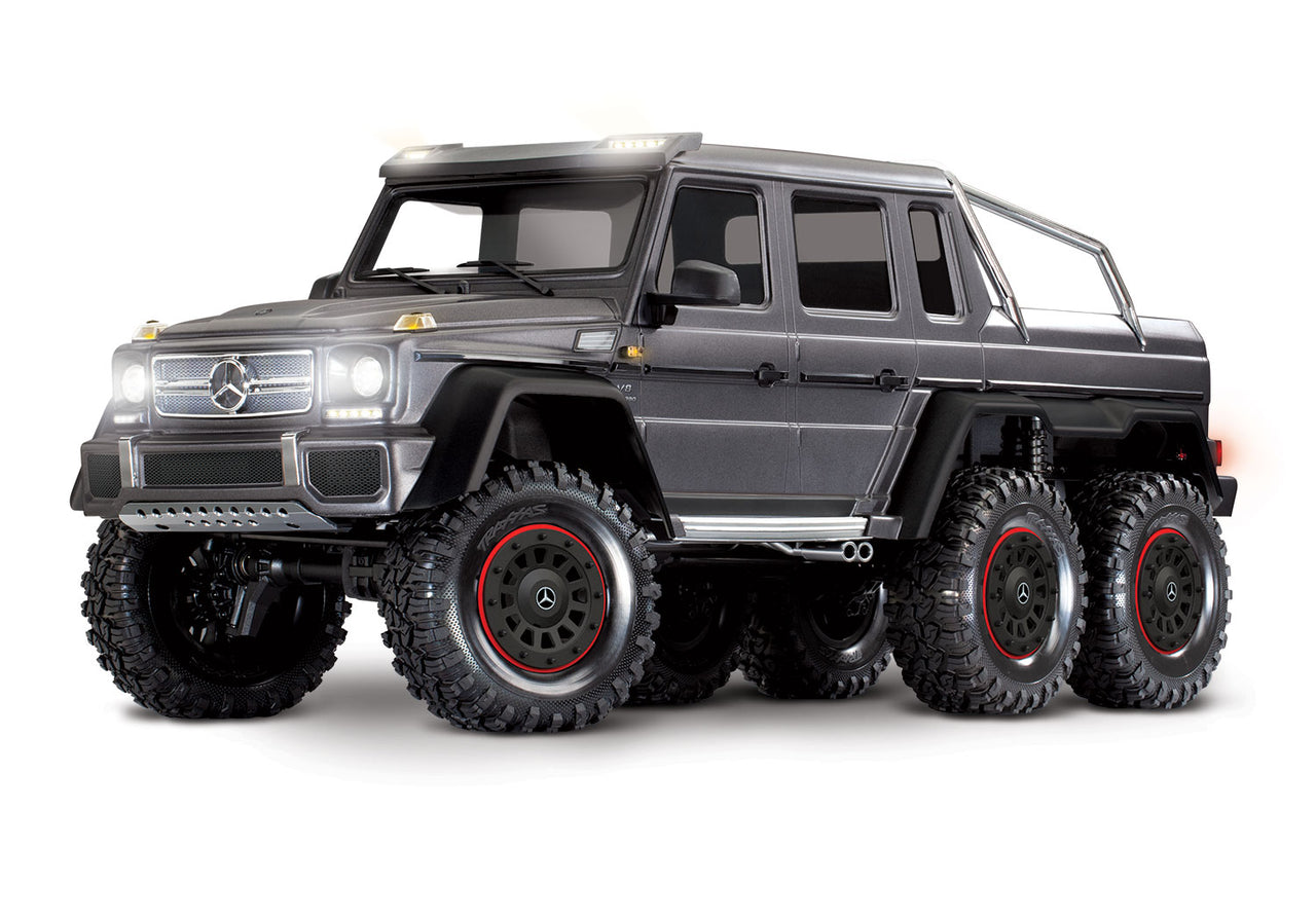 88296-4SILVER Traxxas TRX-6 Mercedes Benz G63 AMG 6x6 clipless body - Silver